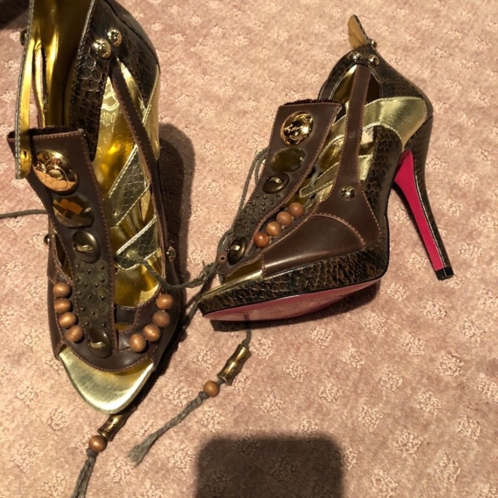 Heels 7